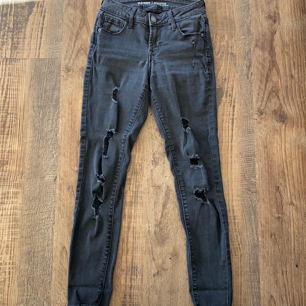 Old Navy Mid-Rise Distressed Rockstar Jeans Size 0